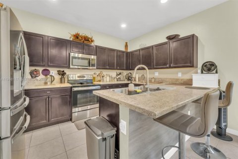 Touwnhouse à vendre à Homestead, Floride: 3 chambres, 154.12 m2 № 2051420 - photo 18