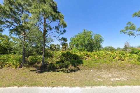 Land in Port Charlotte, Florida № 2165604 - photo 2