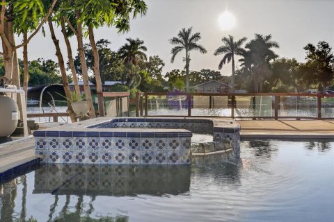 Villa ou maison à vendre à Clearwater, Floride: 5 chambres, 292.83 m2 № 1899830 - photo 19