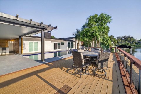 Villa ou maison à vendre à Clearwater, Floride: 5 chambres, 292.83 m2 № 1899830 - photo 21