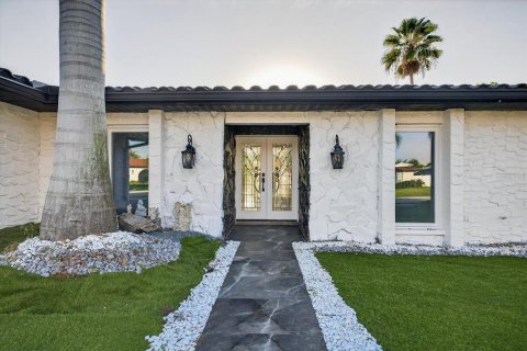 Villa ou maison à vendre à Clearwater, Floride: 5 chambres, 292.83 m2 № 1899830 - photo 3