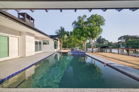 Villa ou maison à vendre à Clearwater, Floride: 5 chambres, 292.83 m2 № 1899830 - photo 20