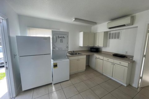 Touwnhouse à louer à Davenport, Floride: 1 chambre, 74.32 m2 № 2425661 - photo 4
