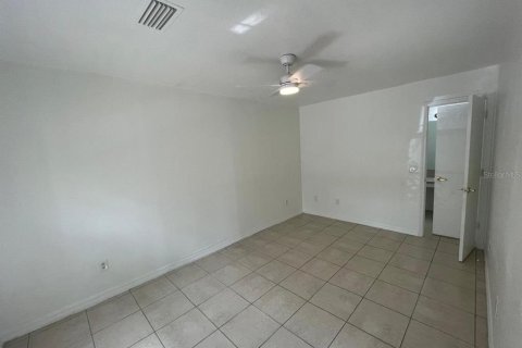 Touwnhouse à louer à Davenport, Floride: 1 chambre, 74.32 m2 № 2425661 - photo 5