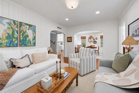 Villa ou maison à vendre à Nokomis, Floride: 4 chambres, 182.46 m2 № 2398732 - photo 9
