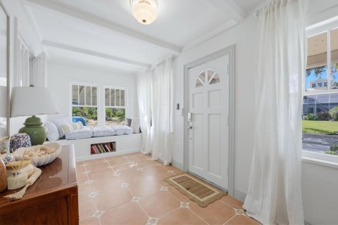 Villa ou maison à vendre à Nokomis, Floride: 4 chambres, 182.46 m2 № 2398732 - photo 5