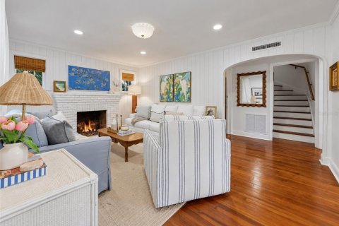 Villa ou maison à vendre à Nokomis, Floride: 4 chambres, 182.46 m2 № 2398732 - photo 8