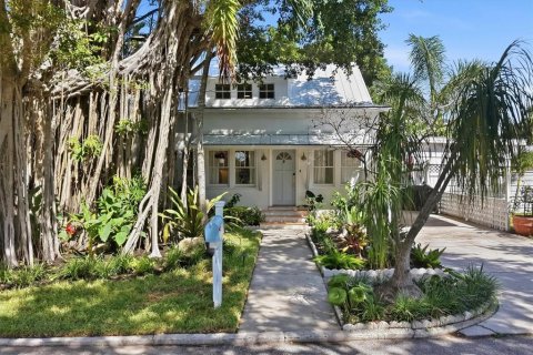 Villa ou maison à vendre à Nokomis, Floride: 4 chambres, 182.46 m2 № 2398732 - photo 2