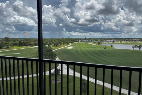 Condo in Venice, Florida, 2 bedrooms  № 2425344 - photo 14