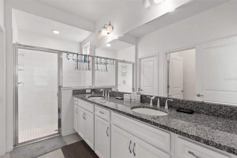 Villa ou maison à vendre à Apollo Beach, Floride: 4 chambres, 196.49 m2 № 2433204 - photo 17