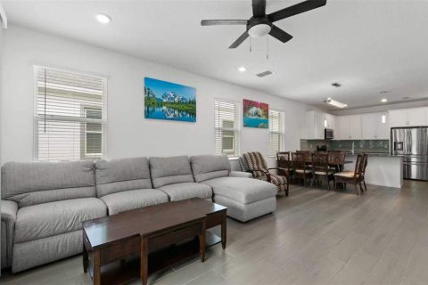 Villa ou maison à vendre à Apollo Beach, Floride: 4 chambres, 196.49 m2 № 2433204 - photo 11