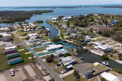 Casa en Englewood, Florida 2 dormitorios, 117.06 m2 № 2098704