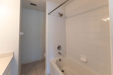 Copropriété à vendre à Sanford, Floride: 2 chambres, 105.72 m2 № 2098271 - photo 20