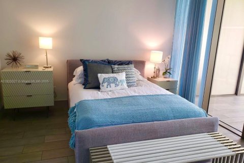 Condominio en alquiler en Bal Harbour, Florida, 2 dormitorios, 156.54 m2 № 1938170 - foto 6