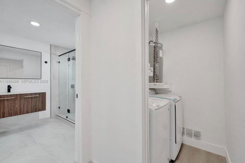 Villa ou maison à vendre à Cooper City, Floride: 2 chambres, 74.79 m2 № 2048242 - photo 6