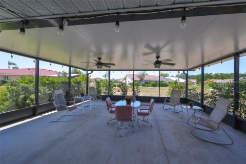 House in Sun City Center, Florida 2 bedrooms, 180.6 sq.m. № 1649230 - photo 29