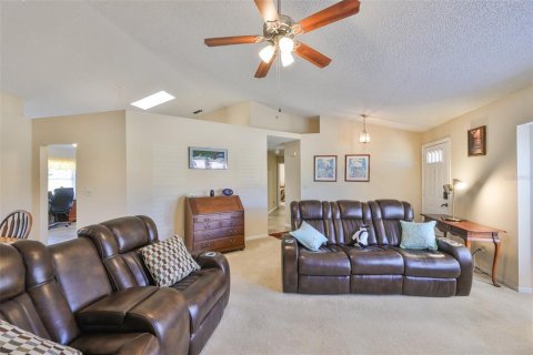 House in Sun City Center, Florida 2 bedrooms, 180.6 sq.m. № 1649230 - photo 3