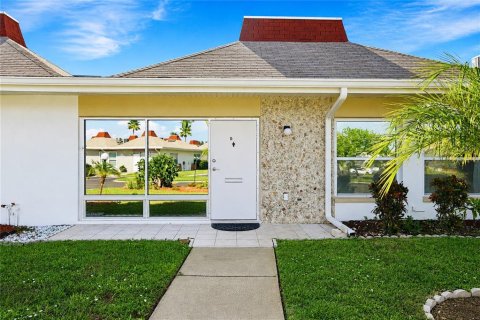 Appartement à Holiday, Floride 2 chambres, 76.64 m2 № 2314199