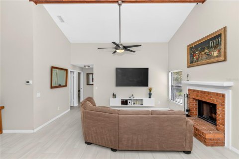 Casa en venta en Orlando, Florida, 3 dormitorios, 140.28 m2 № 2386323 - foto 4