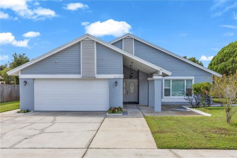 Casa en venta en Orlando, Florida, 3 dormitorios, 140.28 m2 № 2386323 - foto 25