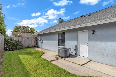 Casa en venta en Orlando, Florida, 3 dormitorios, 140.28 m2 № 2386323 - foto 26
