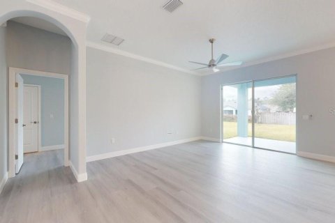 House in Palm Coast, Florida 4 bedrooms, 174.66 sq.m. № 1104989 - photo 25