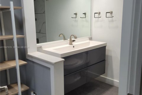 Снять в аренду кондоминиум в Помпано-Бич, Флорида 2 спальни, 102.19м2, № 2006011 - фото 9