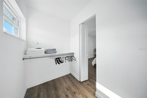 Casa en alquiler en Saint Pete Beach, Florida, 3 dormitorios, 162.21 m2 № 1916471 - foto 25