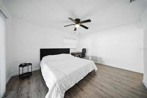 Casa en alquiler en Saint Pete Beach, Florida, 3 dormitorios, 162.21 m2 № 1916471 - foto 24