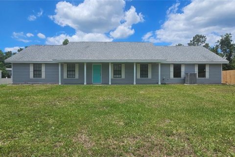 Casa en DeLand, Florida 3 dormitorios, 150.59 m2 № 2099853