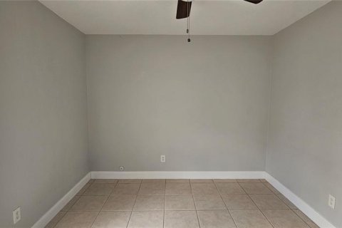 Casa en alquiler en DeLand, Florida, 3 dormitorios, 150.59 m2 № 2099853 - foto 9