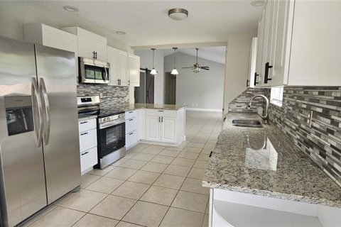 Casa en alquiler en DeLand, Florida, 3 dormitorios, 150.59 m2 № 2099853 - foto 7