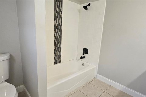 Casa en alquiler en DeLand, Florida, 3 dormitorios, 150.59 m2 № 2099853 - foto 11