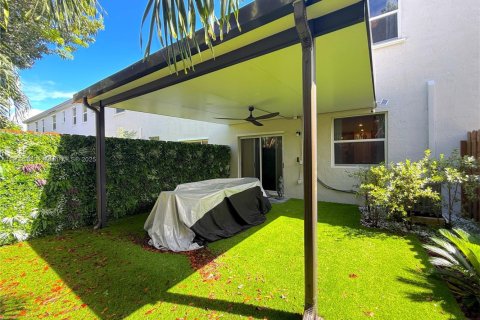 Adosado en alquiler en Homestead, Florida, 4 dormitorios, 169.08 m2 № 1954139 - foto 18