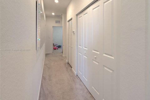 Adosado en alquiler en Homestead, Florida, 4 dormitorios, 169.08 m2 № 1954139 - foto 20