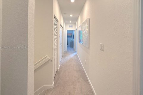 Adosado en alquiler en Homestead, Florida, 4 dormitorios, 169.08 m2 № 1954139 - foto 19