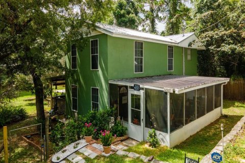 Casa en Fort MC Coy, Florida 4 dormitorios, 256.78 m2 № 1879065