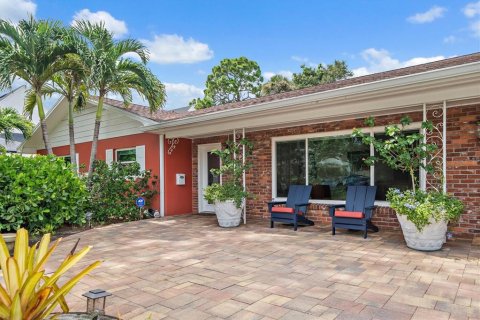 Villa ou maison à vendre à Belleair, Floride: 4 chambres, 269.42 m2 № 1843041 - photo 2