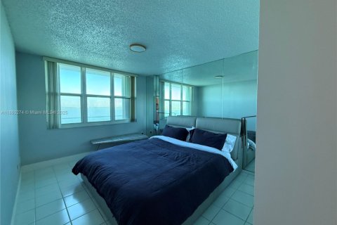 Снять в аренду кондоминиум в Майами, Флорида 2 спальни, 89.19м2, № 1961142 - фото 13
