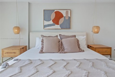 Copropriété à vendre à Miami, Floride: 1 chambre, 72.46 m2 № 1978103 - photo 8
