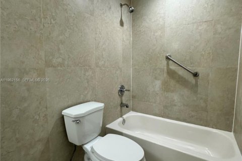 Appartement à louer à Wilton Manors, Floride: 2 chambres № 2024832 - photo 13