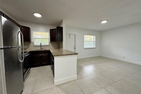 Appartement à louer à Wilton Manors, Floride: 2 chambres № 2024832 - photo 6