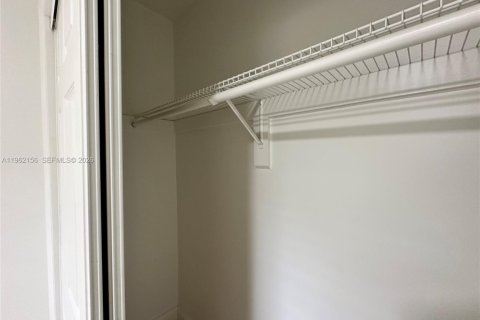 Appartement à louer à Wilton Manors, Floride: 2 chambres № 2024832 - photo 18