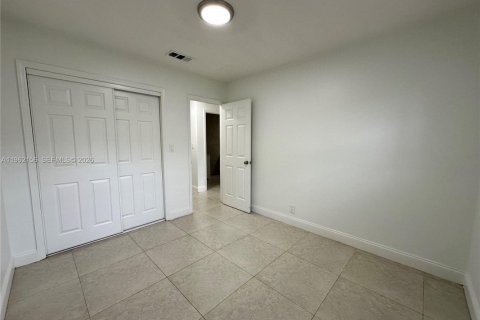 Appartement à louer à Wilton Manors, Floride: 2 chambres № 2024832 - photo 17