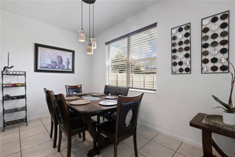 Casa en venta en Davenport, Florida, 4 dormitorios, 225.66 m2 № 1910605 - foto 11