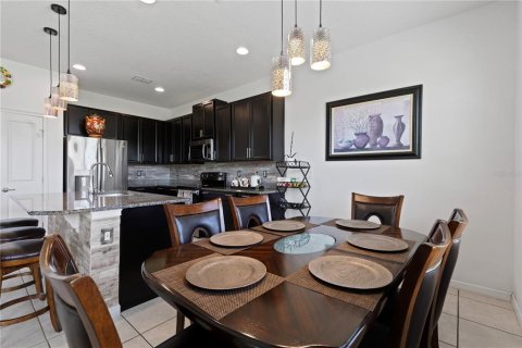 Casa en venta en Davenport, Florida, 4 dormitorios, 225.66 m2 № 1910605 - foto 12