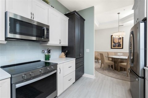 Copropriété à vendre à Cape Coral, Floride: 3 chambres, 220.55 m2 № 1852586 - photo 13