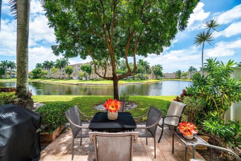 Condo à Boynton Beach, Floride, 3 chambres  № 2084661
