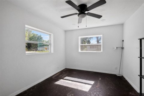 House in Ocala, Florida 3 bedrooms, 147.81 sq.m. № 2157917 - photo 11