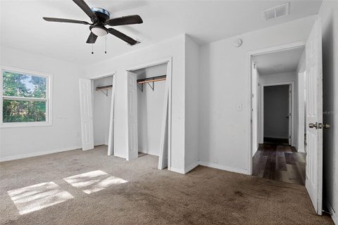 House in Ocala, Florida 3 bedrooms, 147.81 sq.m. № 2157917 - photo 24